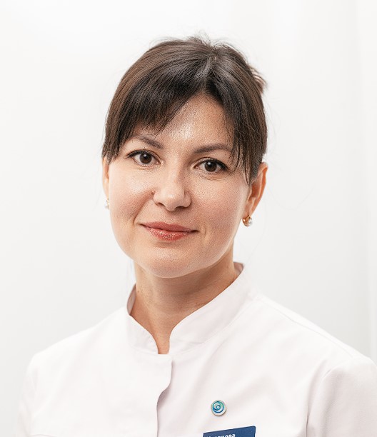 КРАВЦОВА Лариса Владимировна